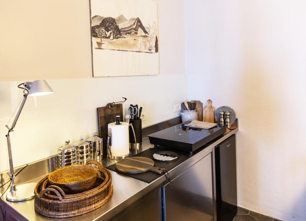 Varenna Caffe Apartment ภายนอก รูปภาพ